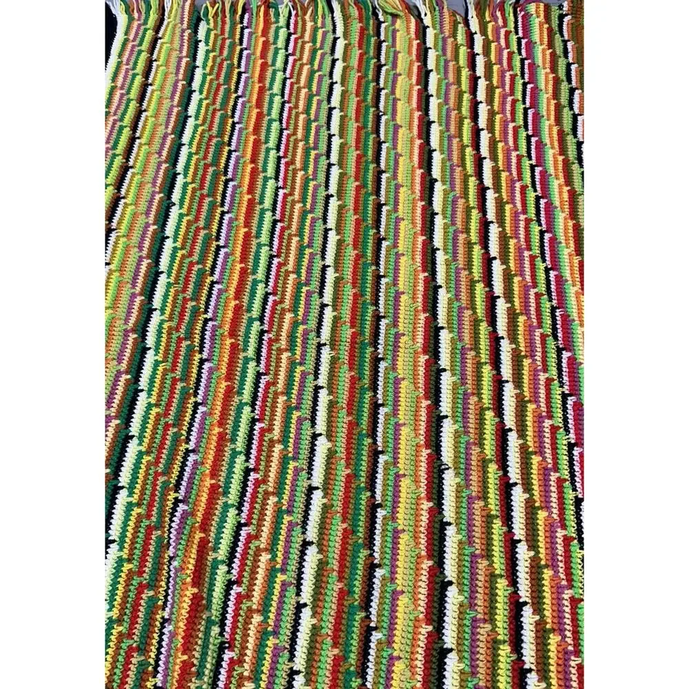 VINTAGE AFGHAN THROW BLANKET RUG 1970s RETRO MULTI-COLOR 62x44